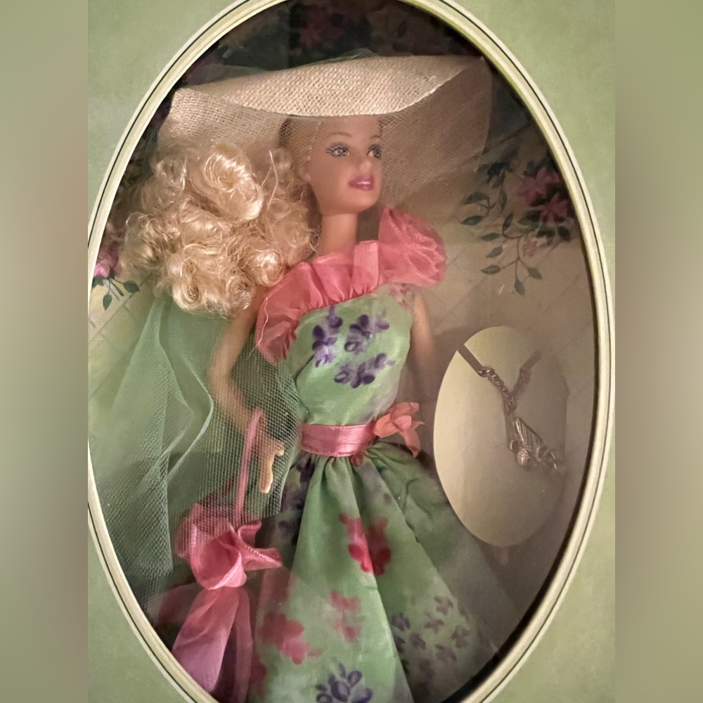 Simply Charming Barbie Doll Blonde Special Edition 2001 Mattel 54241 - Picture 12 of 12